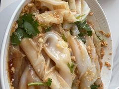 -越百海海鲜蒸锅(乐山店)