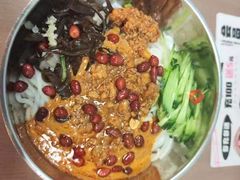 -灵芝妹子海鲜米线(瓦房店新玛特店)