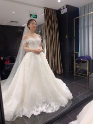 点击看大图 -GRACE KELLY婚纱与礼服(北京店)