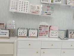 -赢韵美甲美睫瑞士净斑中心