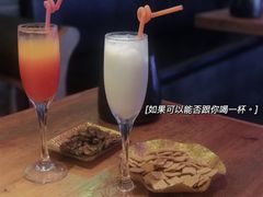 -喜鹊音乐酒馆(西街店)