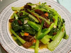 -猪八戒小酒馆(珑瑞小区店)