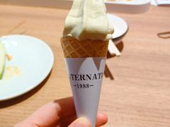 -街角等你.大连海鲜烧烤(西安路店)