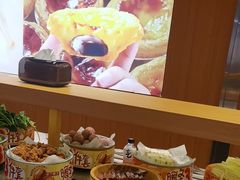 -龍歌自助小火锅(市南金茂湾店)
