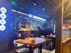 -全牛匠·乐山跷脚牛肉(西单华威约饭街店)