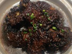 -老码头黑皮肘子锅包肉(赣水路店)