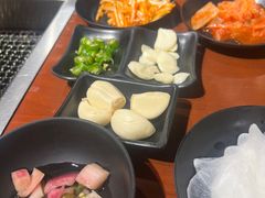 -肉甲韩国木炭烤肉(新壹街1店)