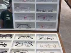 -MiRi明润眼镜·蔡司官方授权店(星光荟店)