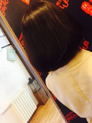 -红人馆造型世爵国际