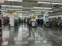 -迪卡侬(明光路店)