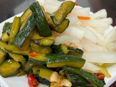 -牛一嘴·兰州牛肉面·大盘鸡(财富中心店)