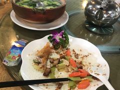 -品香菜馆(旗峰路中侨大厦店)