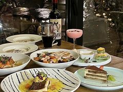 -Golden Lily河内巴黎法越料理餐厅(建国西路店)