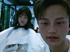 -鸿通城购物中心