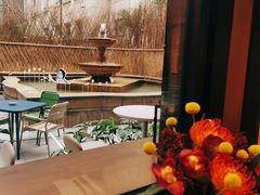 -潮一不贰·法式甜品·生日蛋糕·西式简餐(外滩店)