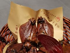 -东口码头·烧鸽子·鱼头泡饼·地方菜(金鹰悦城店)