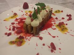 -La Mer Restaurant & Lounge