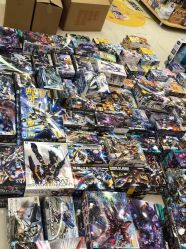 -卡通派潮品玩具折扣仓(青岛新城吾悦广场店)