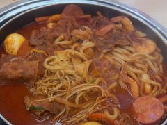 -三清洞摩西韩式年糕火锅(威高广场店)