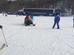 -亚布力新体委滑雪场