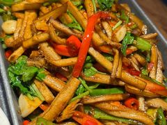 -俭寨大盘芦花土鸡·小公鸡·烧烤新疆菜(云通店)