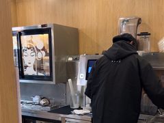 -霸王茶姬(南强街店)