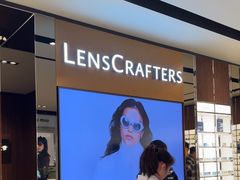 -LensCrafters亮视点·OAKLEY精选(静安嘉里中心店)