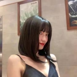 -时尚殿堂明星门店
