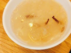 -美食小镇·观赏珍稀鸟类·长隆熊猫酒店