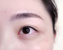 -轻妆Feel·半永久纹眉眼线