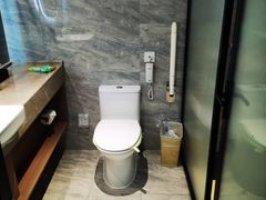 -南宁凤凰宾馆(火车站地铁站店)