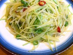 海沙子土豆丝-闯关东东北农家菜(崂山石老人店)