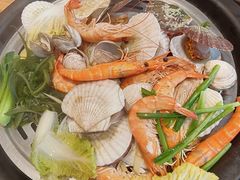 -三个渔夫·蒸汽海鲜(万德大厦店)