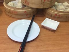 -百年龙袍蟹黄汤包(融创茂店)
