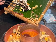 -菌自由丨野生菌火锅特色庭院餐厅(丽江古城店)