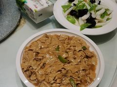 -九转小磨·非遗东北菜(群力店)