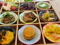 -轻蔬不用等·素食(江苏路店)