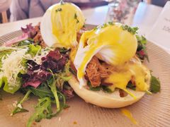 疯狂手撕牛肉班尼迪克蛋-The Rug Cafe(王府中环店)