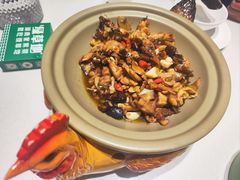 -绿草地·湘菜(7mall店)