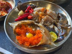 -草家酱蟹炭火烤肉店(珲春南路二店)