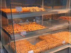 面包甜点陈列柜-小汪糕点(万达茂店)