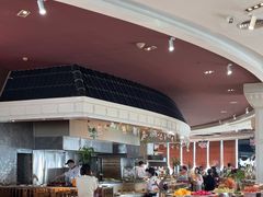 -荣誉国际酒店-云顶旋转餐厅