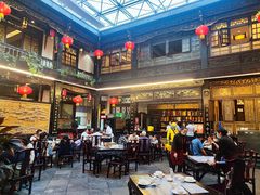 -蔼若春.传承三十年云南菜(金碧公园店)