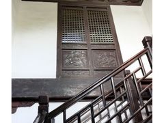 -汇龙潭