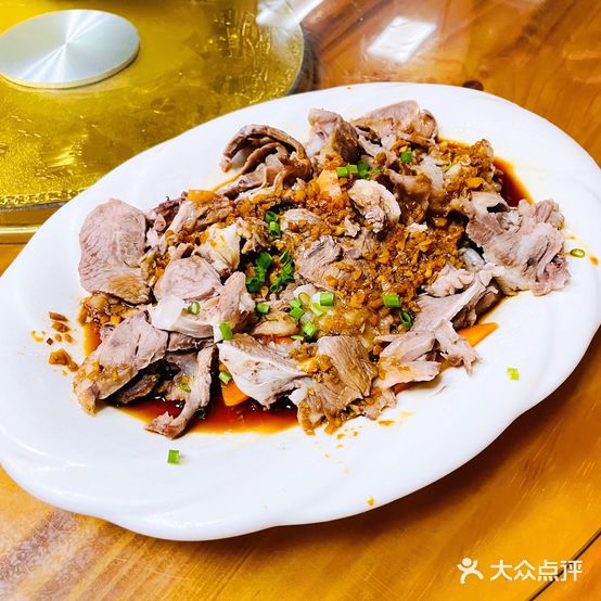 老地方特色火锅(灵山路店)