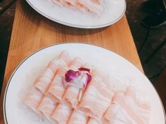 -三人行骨头王火锅(长寿店)