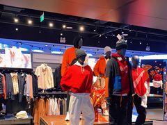 -NIKE品牌体验店(金源新燕莎店)