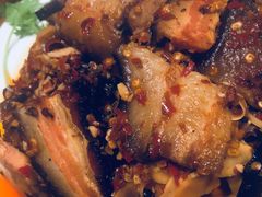 -湘小馆剁椒鱼头(金帝商务大厦店)