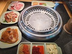 -梨花自助烤肉(乐宾店)