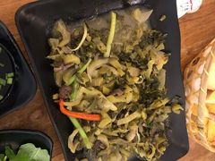 老家酸菜炒牛肉-花二家·生活馆(六运小区店)